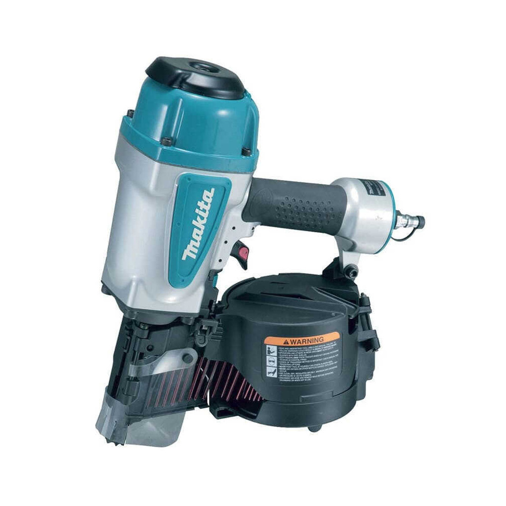 Cloueuse a bobine de charpente Makita AN902