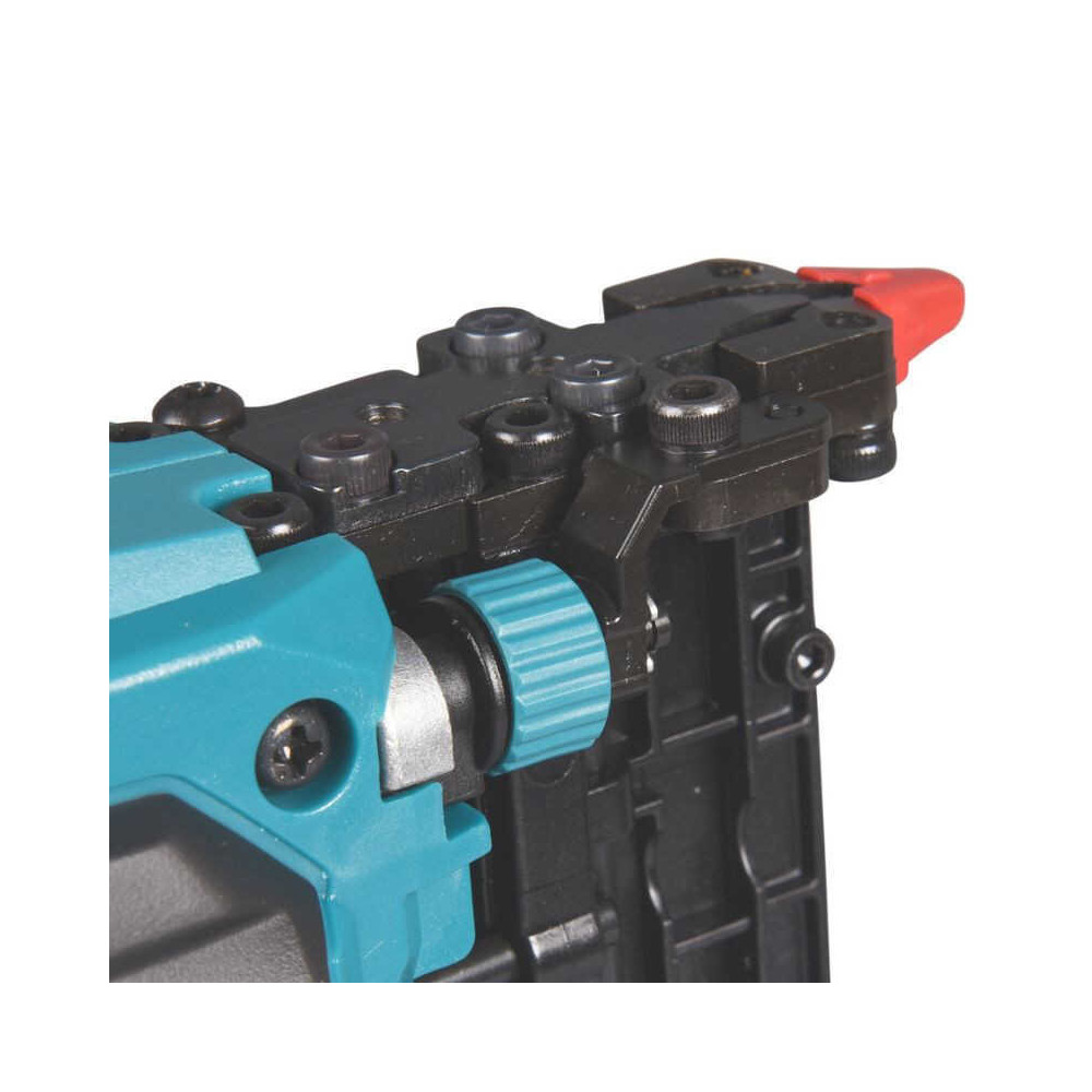 Cloueur finette 40V xgt max solo Makita PT001GZ