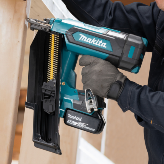 Cloueur de charpente 18V lxt solo en valise Makita DBN901ZK