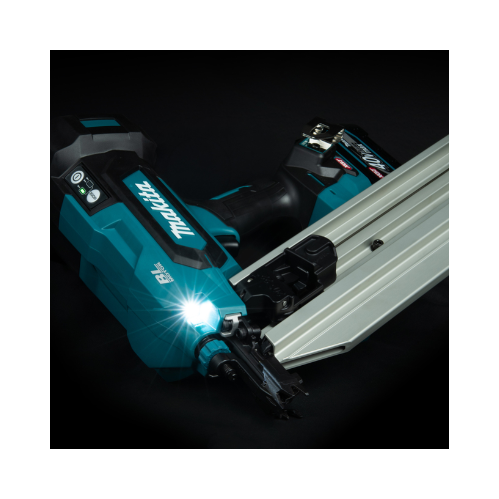 Cloueur de charpente 40V xgt solo en valise Makita BN002GZ
