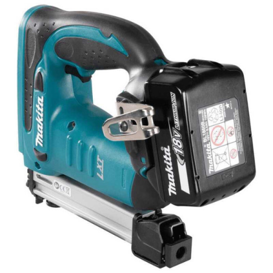 Agrafeuse a batteries 18V li ion 1X15 ah dans makpac Makita DST221Y1J