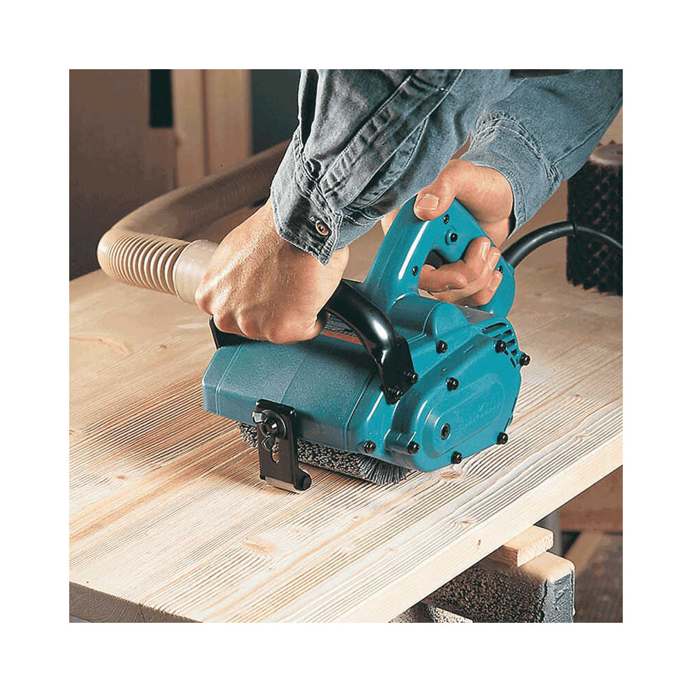 Decapeur a rouleau Makita 9741J