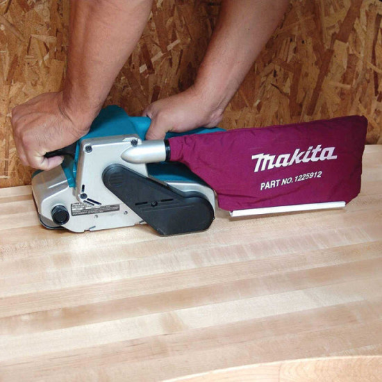 Ponceuse a bande 1010W 76MM Makita 9903