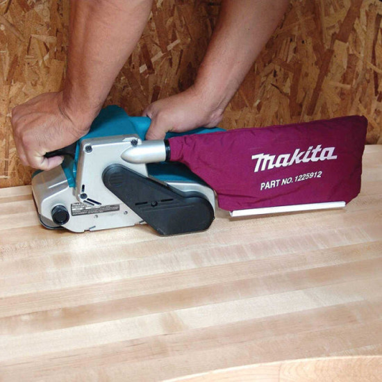 Ponceuse bande Makita 9903J