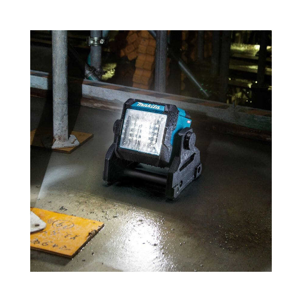 Lampe de travail led 144V 18V 40V 450 a 1100 lm solo Makita DEAML003G
