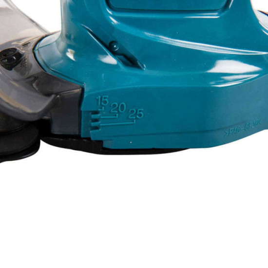 Taille herbe 18 v li ion 1X5 ah et chargeur Makita DUM111RTX