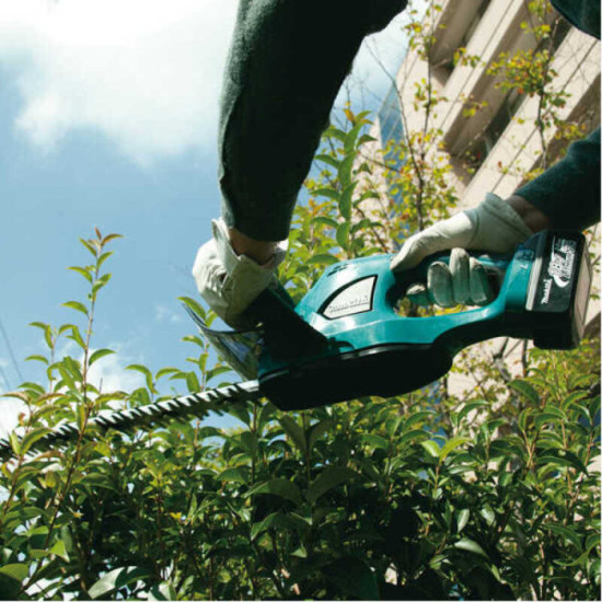 Taille haie 52CM Makita DUH523RT2