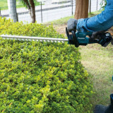 Taille haie 18V 52CM 1X50AH chargeur Makita DUH506RT