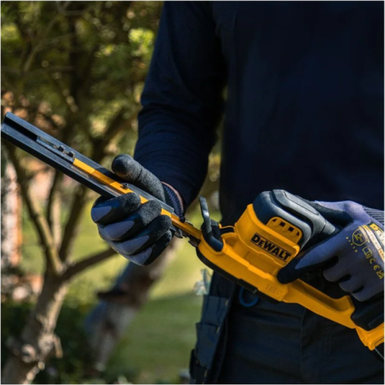 Taille haie 18V 20CM machine seule Dewalt DCMHT520N xj