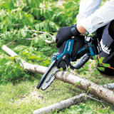 Tronconneuse delagage 18V 15CM 1X50AH chargeur Makita DUC150RT