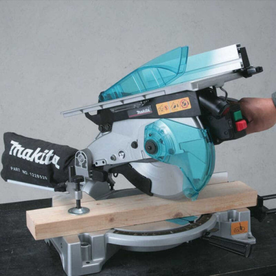 Scie à onglets et délignage LH1040F Ø260 mm Makita | ProForPro