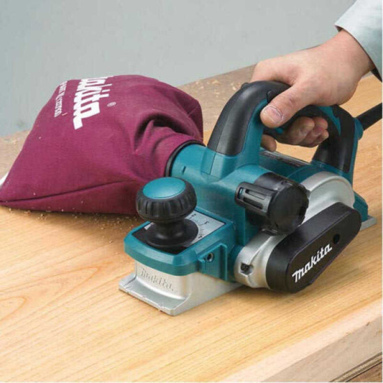 Rabot KP0810 850 W 82 mm en Makpac Makita KP0810J | ProForPro