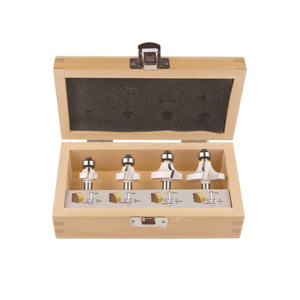 Coffret de 4 Fraises queue de 8 mm Makita D-53534 au prix HT