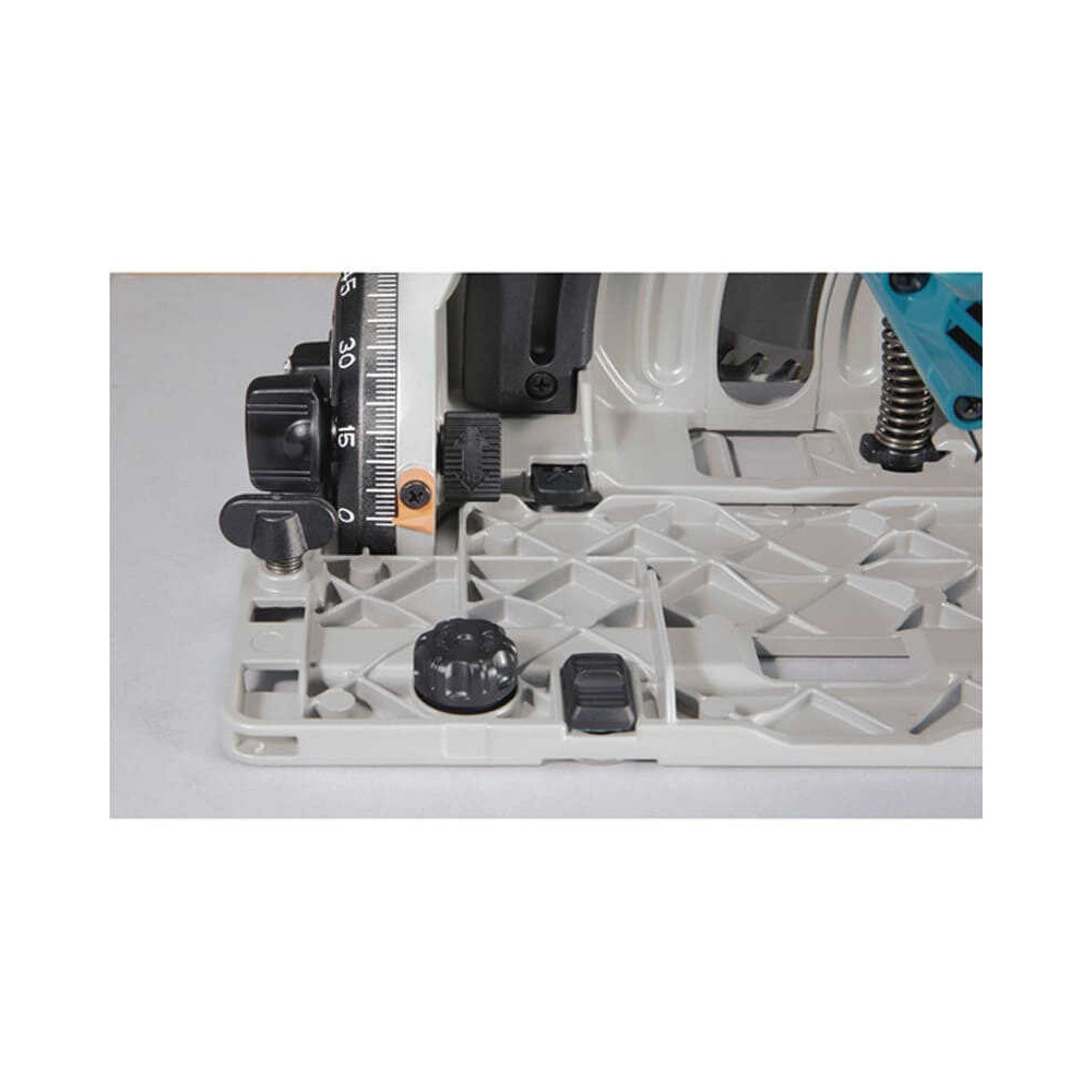 Scie plongeante Makita DSP601ZU