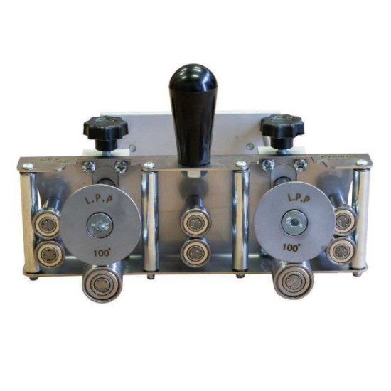 Plieuse a main manuelle double colonne le petit preau kya 01 c