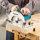 Scie circulaire HS7611K 1600 W Ø190 mm en coffret Makita | ProForPro