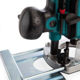 Défonceuse 900 W Makita RP0900XJ pince 8 mm avec accessoires (en Makpac) | ProForPro