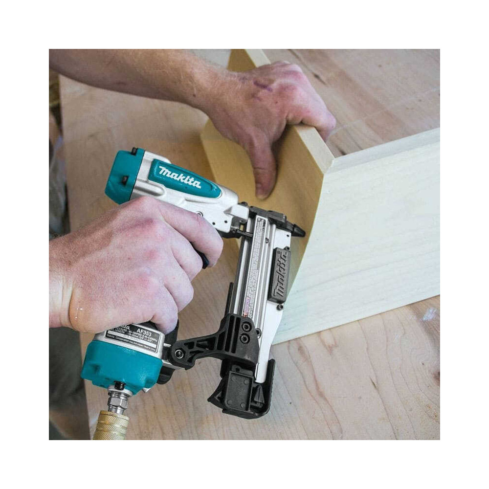 Cloueur pneumatique Makita AF353 23 Ga 15-35 mm (4,5-6,9 bar) | ProForPro