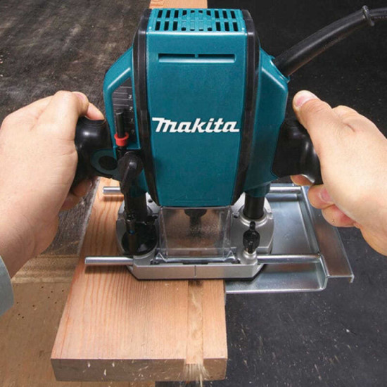 Défonceuse 900 W Makita RP0900 pince 8 mm | ProForPro