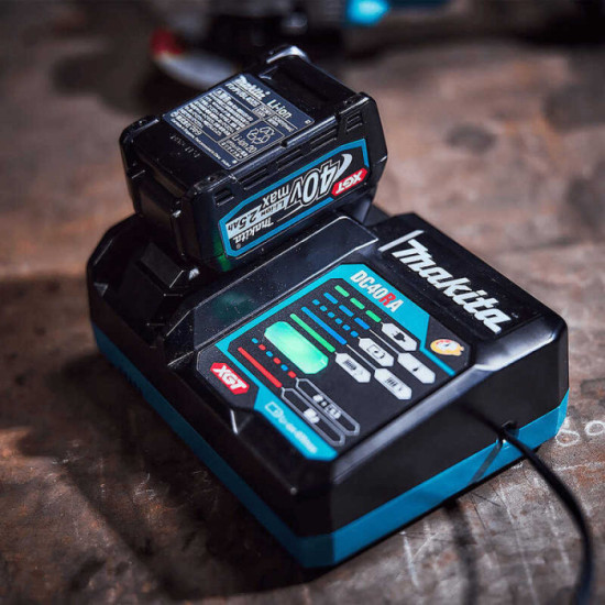 Chargeur rapide Makita DC40RA pour batteries 40V max XGT | ProForPro