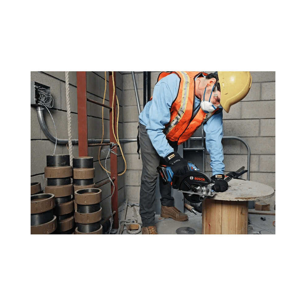 BOSCH GKM 18V-50 - Scie circulaire à métaux 18V L-BOXX