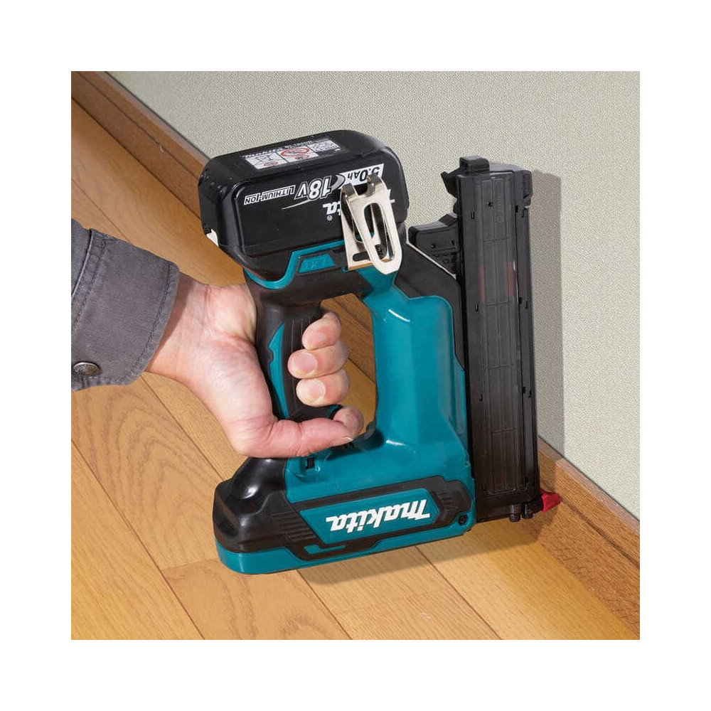 Cloueur de finition 18V LXT 18 Ga DFN350 Makita | ProForPro