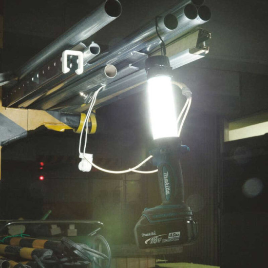 Lampe de chantier 14,4-18V 2100 lx machine seule Makita DEADML806 | ProForPro