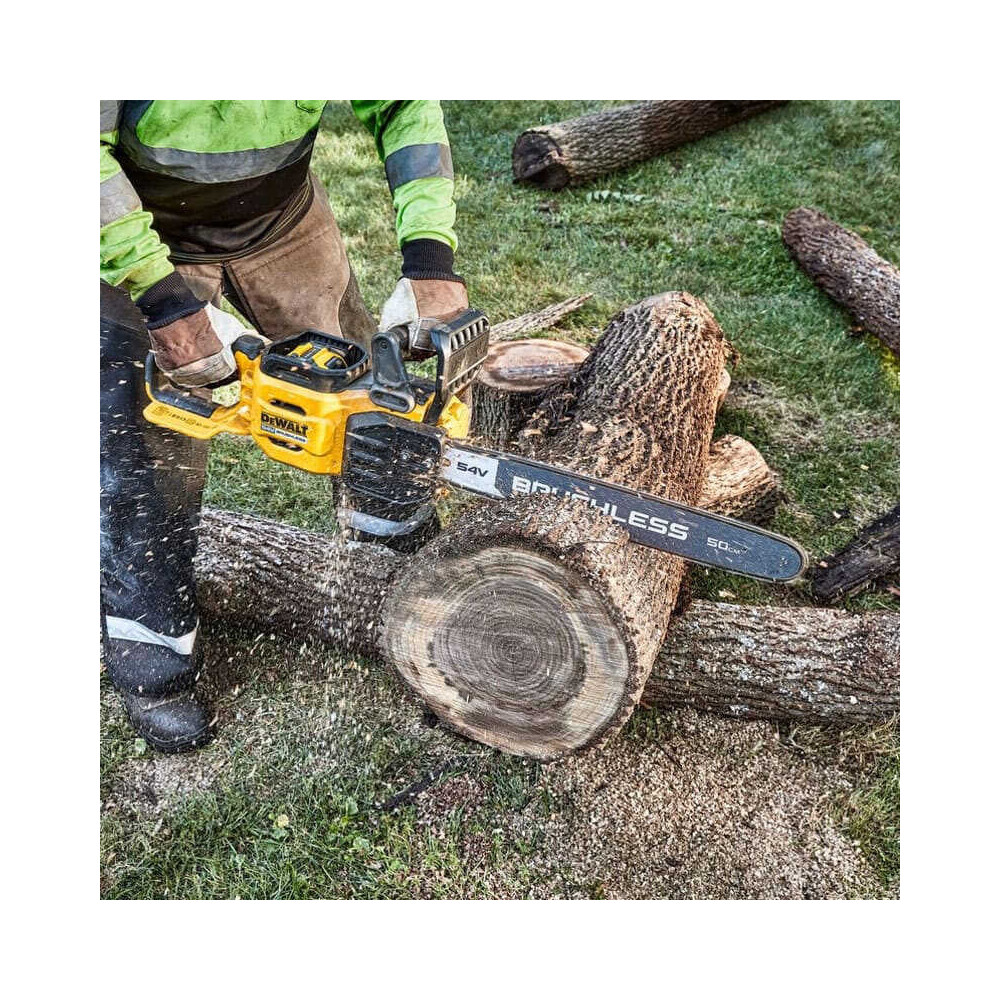 Tronçonneuse sans fil 54V FlexVolt guide 50 cm DCMCS575 Dewalt | ProForPro