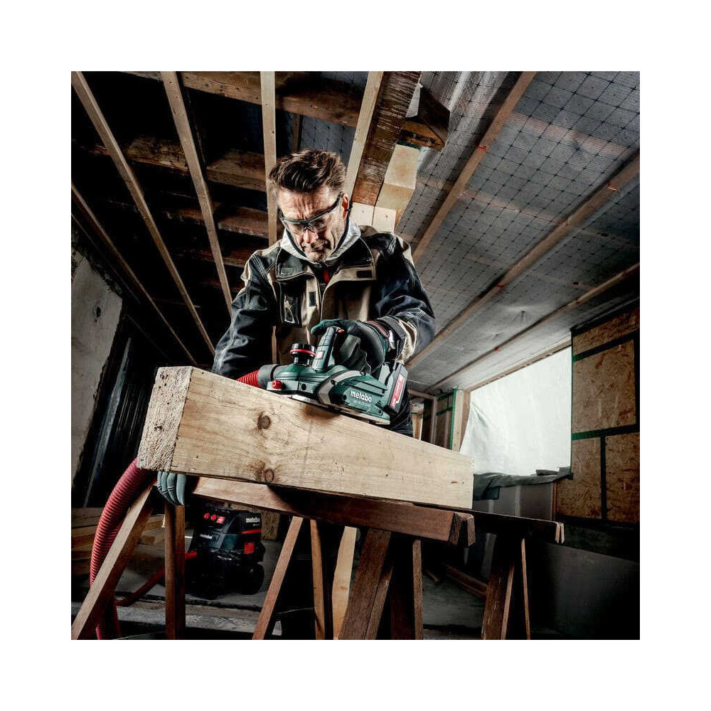 Rabot 18V 82 mm HO 18 LTX 20-82 Metabo machine seule