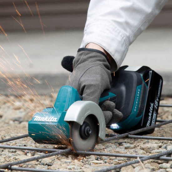 Meuleuse compacte 76mm 18V Makita DMC300Z machine nue | ProForPro