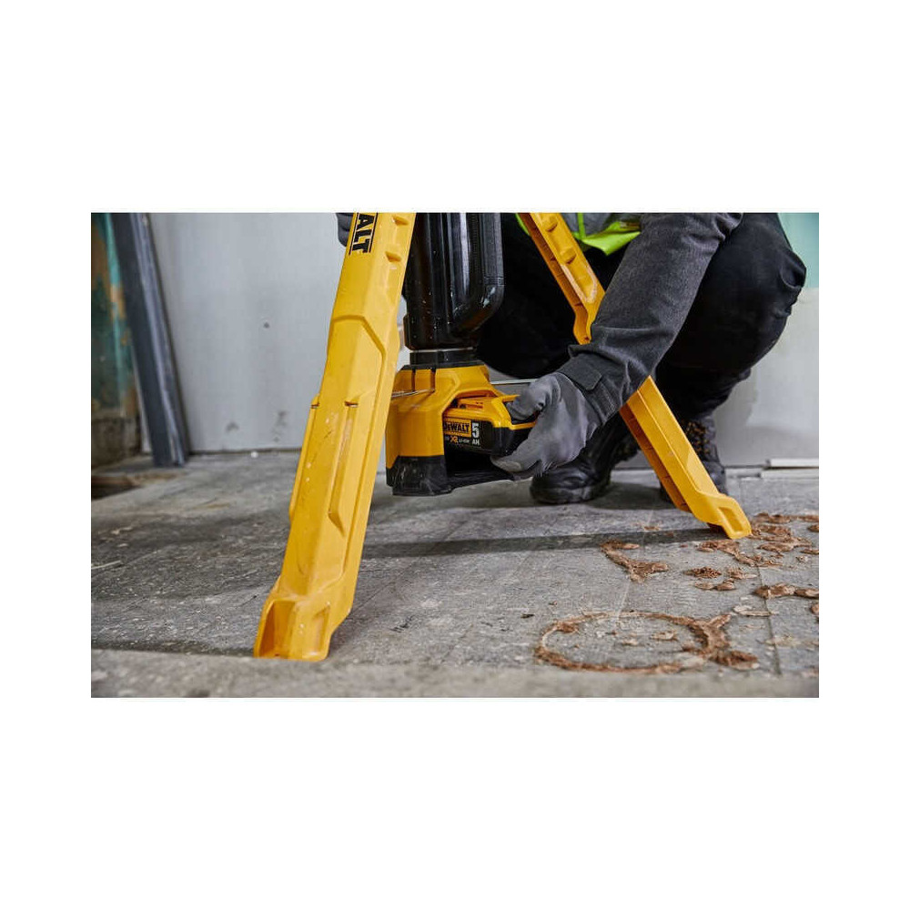 DeWalt DCL079 — Projecteur de chantier LED sans fil 18V sur trépied nu | ProForPro