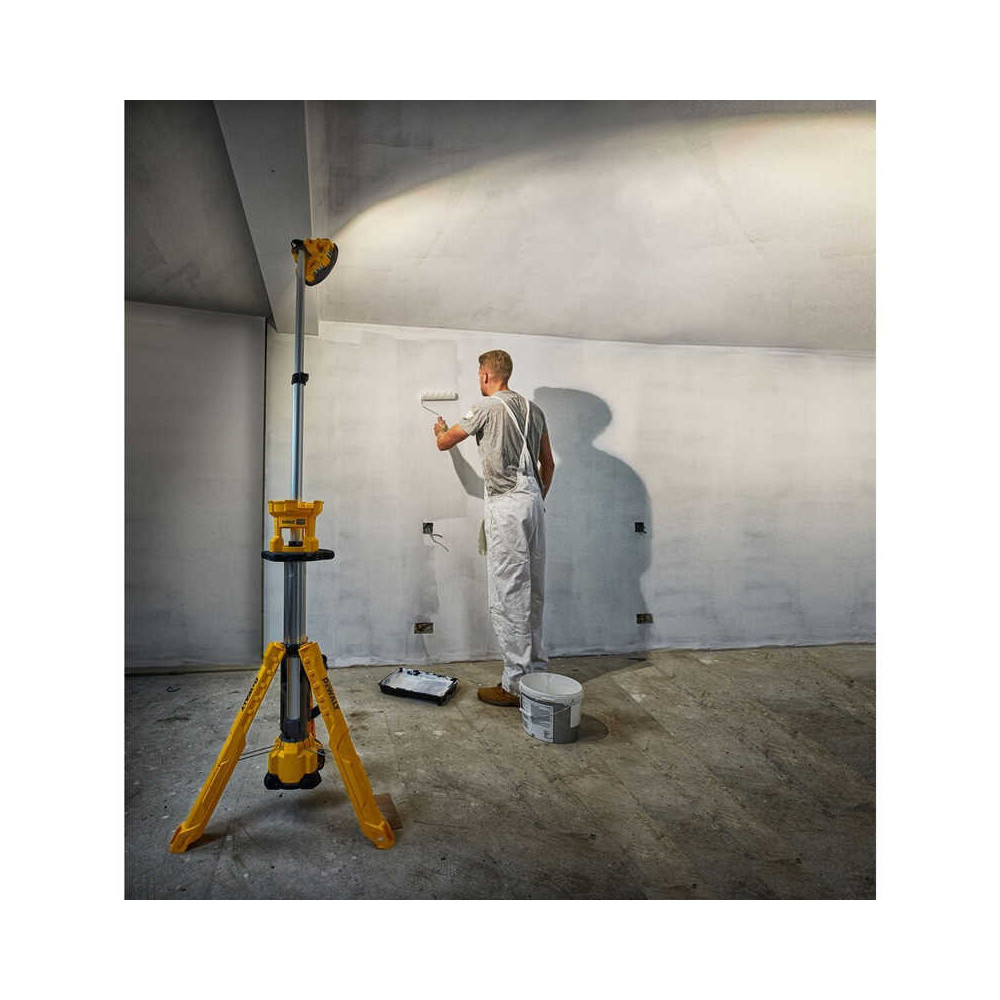 DeWalt DCL079 — Projecteur de chantier LED sans fil 18V sur trépied nu | ProForPro