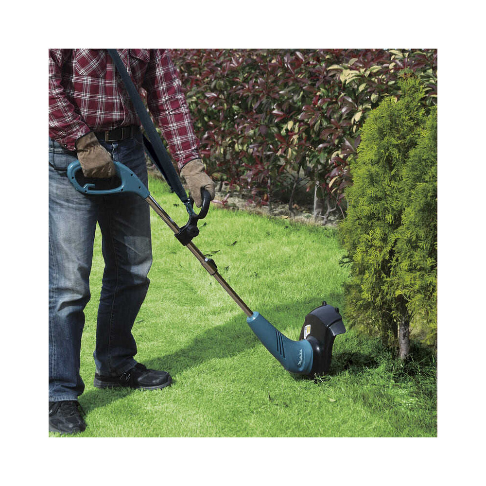 Taille herbe Makita UR3000