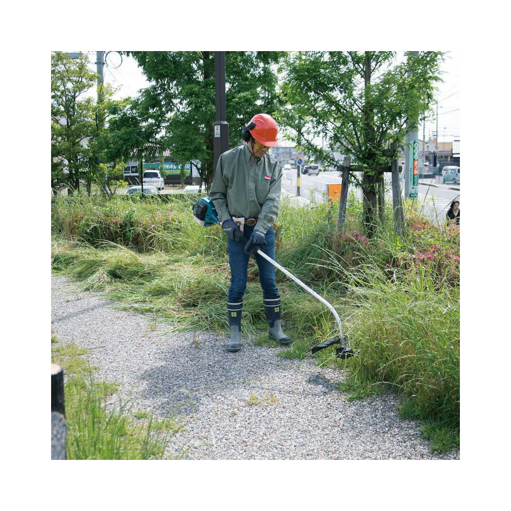 Taille herbe Makita ER2600L