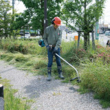 Taille herbe Makita ER2600L