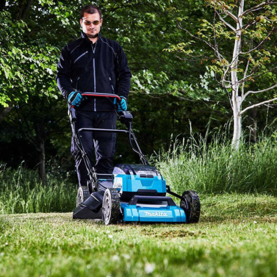 Tondeuse auto tractee 36V 53 cm Makita DLM532PT4