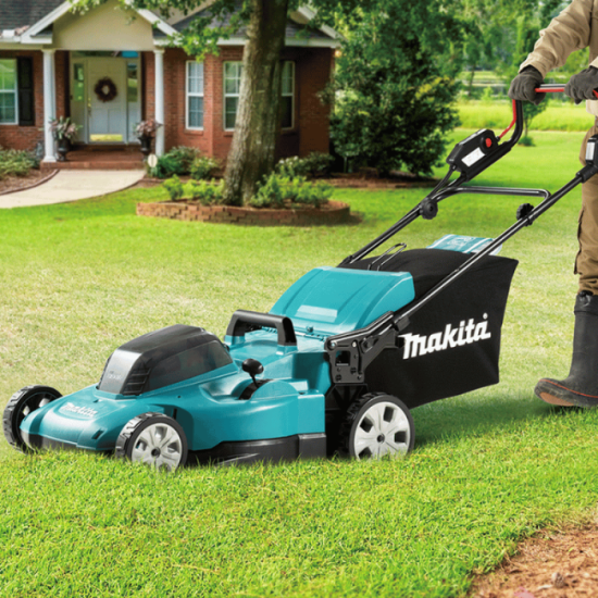 Tondeuse 53CM 36V li on produit seul Makita DLM538Z