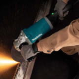 Meuleuse d angle filaire 2700W Makita GA9080X1
