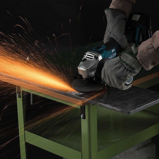 Meuleuse Makita DGA506RMJ