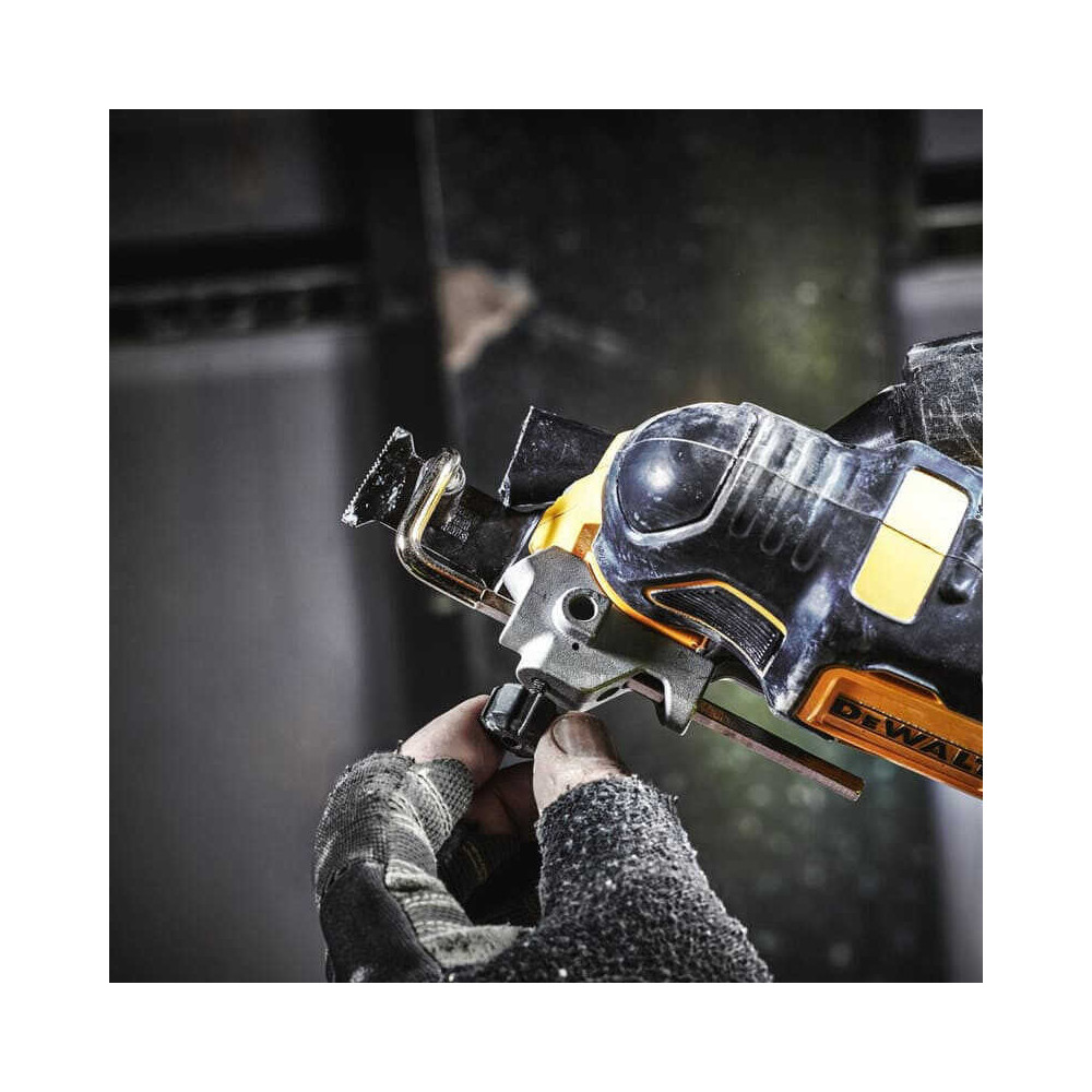 Outil multifonction DeWalt DCS356P2-QW au prix HT