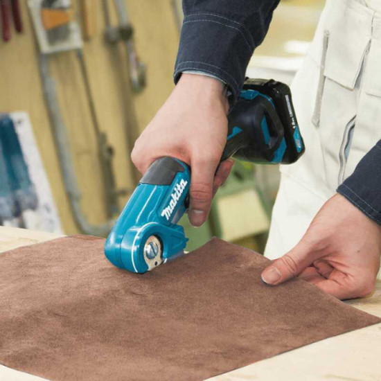 Découpeuse Makita CP100DZ 12V CXT au prix HT