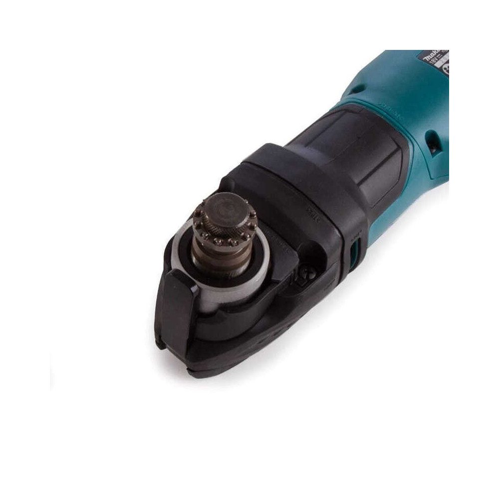 Pack 9 machines Makita DLXCBO030 au prix HT
