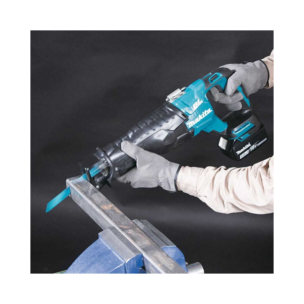 Combopack 4 outils 18V lxt Makita DLX4157TX1